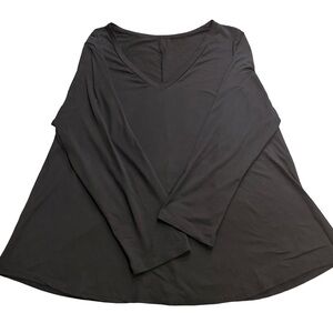 Elegant Black V-Neck Women's Top